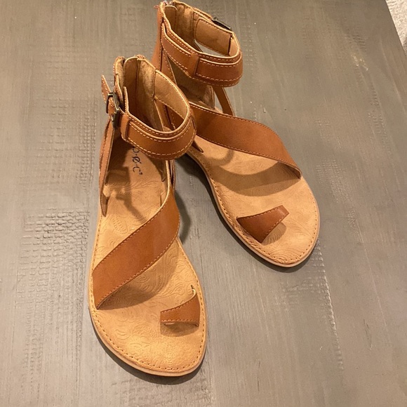 NEW without box women’s size 6 Leather sandals - Picture 9 of 11